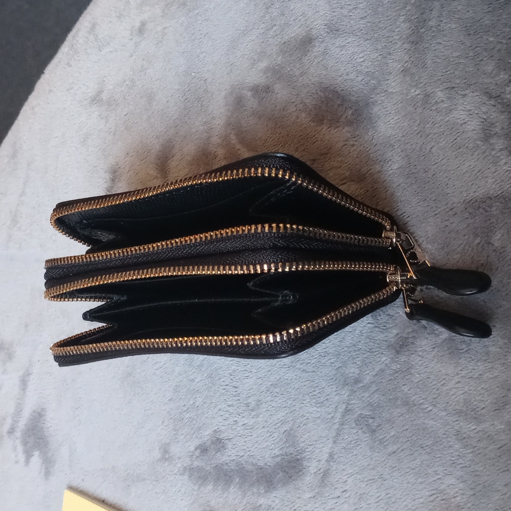 Coach Coin Case - Picture 4 of 5